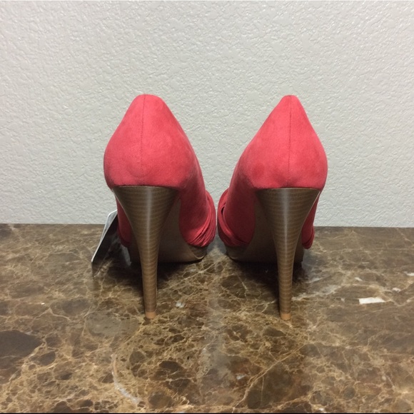 Zara Basic Red Faux Suede Peep Toe NWT - Picture 4 of 8